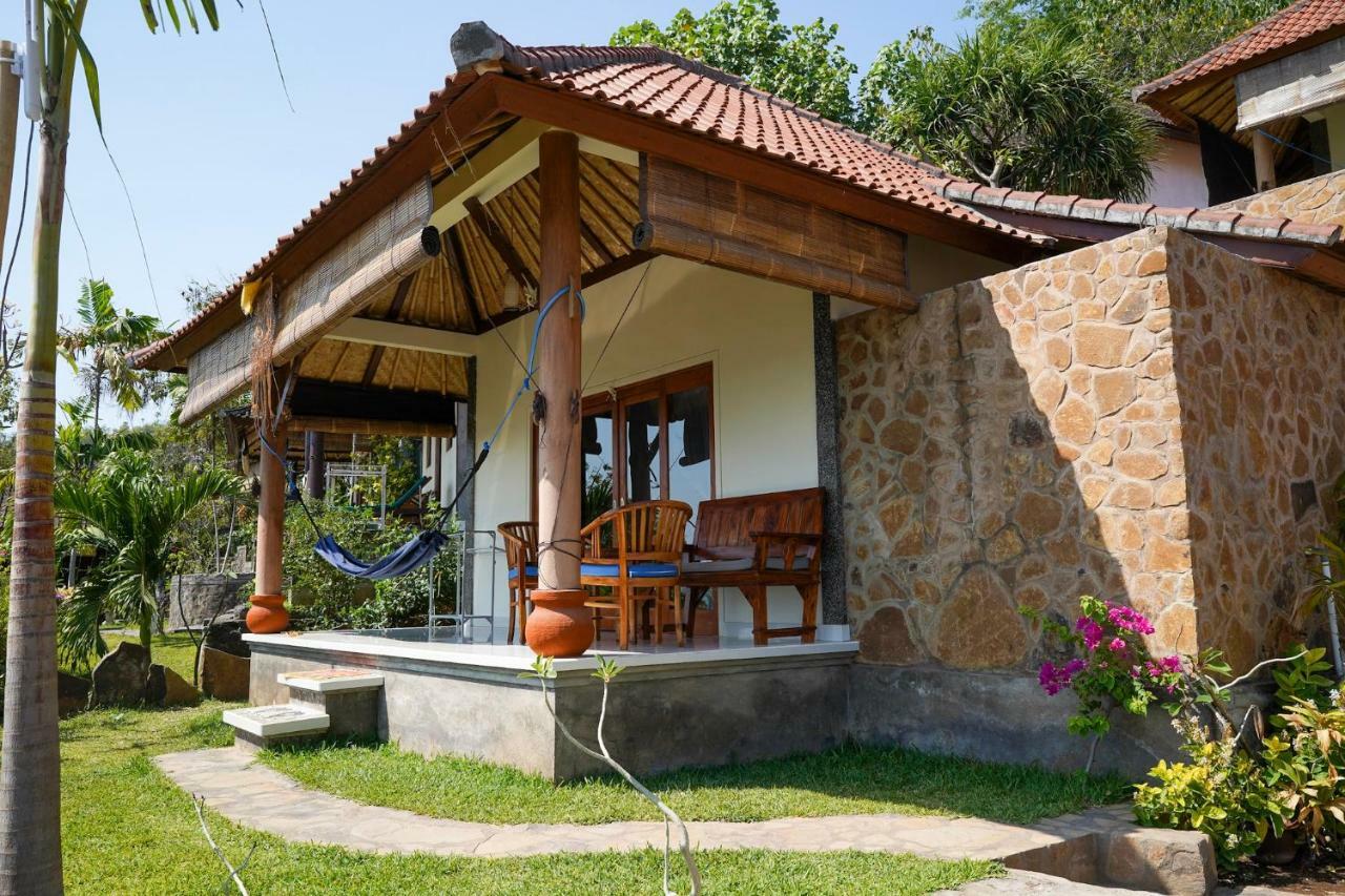 Bamboo Bali Hill Bungalows Amed Exterior foto